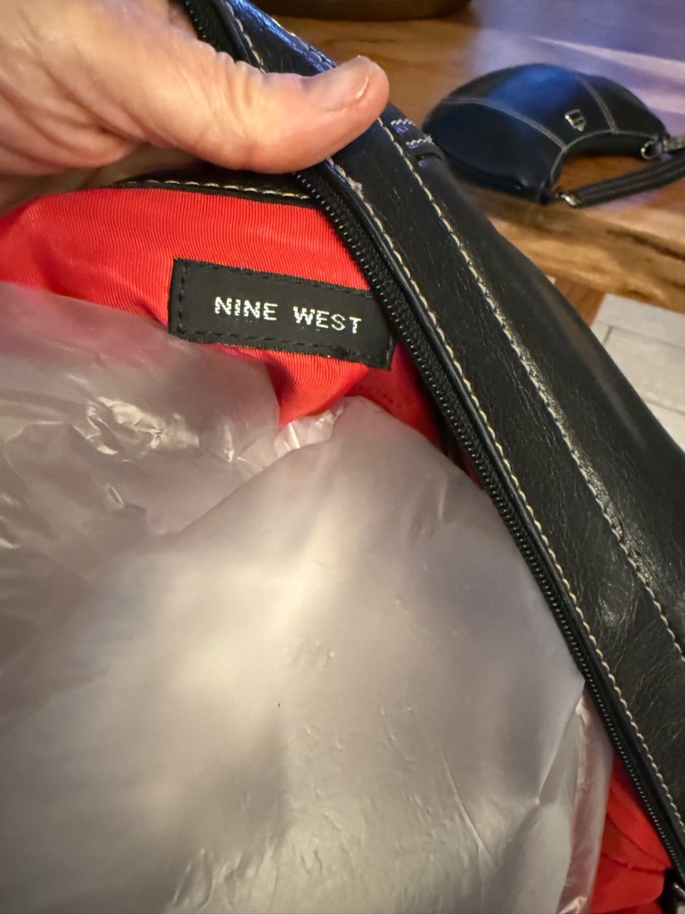 Y2k Kathy Vanzeeland for Nine West Faux  Leather Shoulder Bag with Front Pockets - Picture 13 of 16
